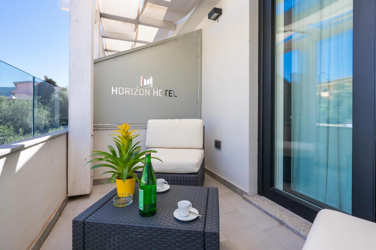 Horizon Hotel Badesi Esterno foto