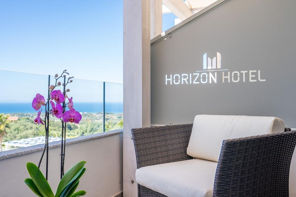 Horizon Hotel Badesi Esterno foto